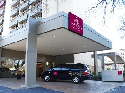 CHIFLEY HOTEL REFURBISHMENT