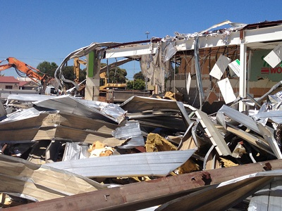 BIG W &amp; WOOLWORTHS CUMBERLAND PARK